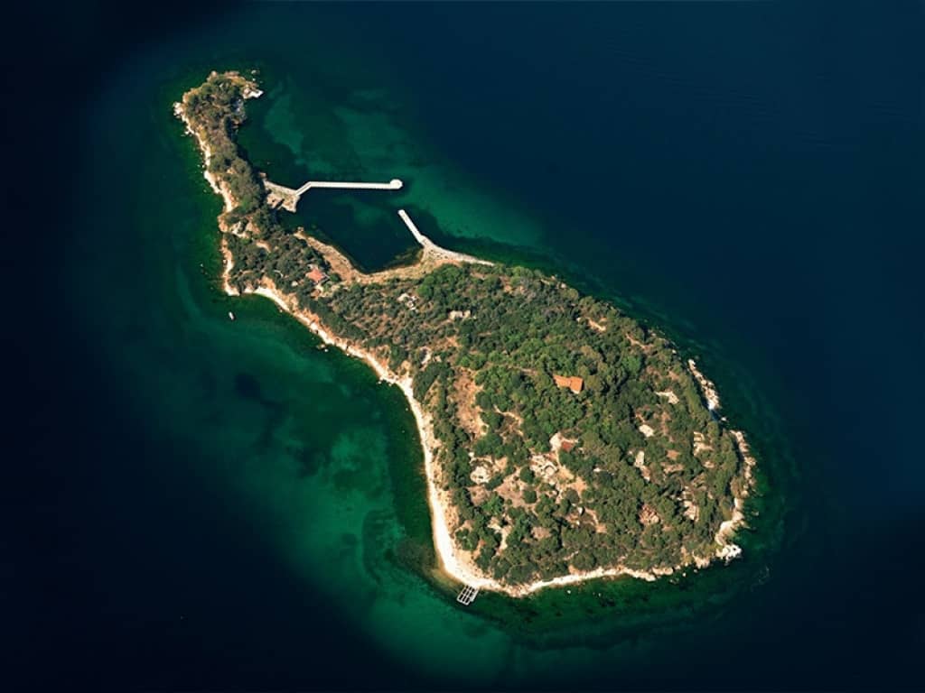 Kaşık Adası'nın Doğal Güzelliği Yapılara Karşı Korundu! 9 Kasik adasi davasi ibb